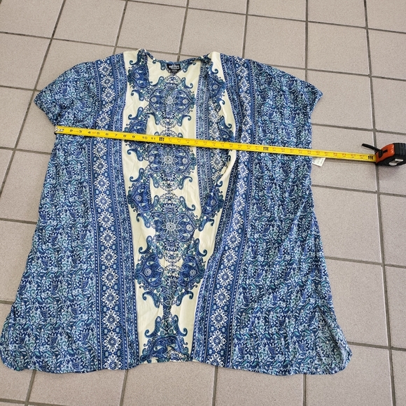 NWT Women's One Size Angie Printed Kimono S-XL Blue Cream 100% Rayon - Picture 6 of 7